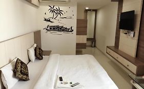 Hotel Grand Paradise Vadodara